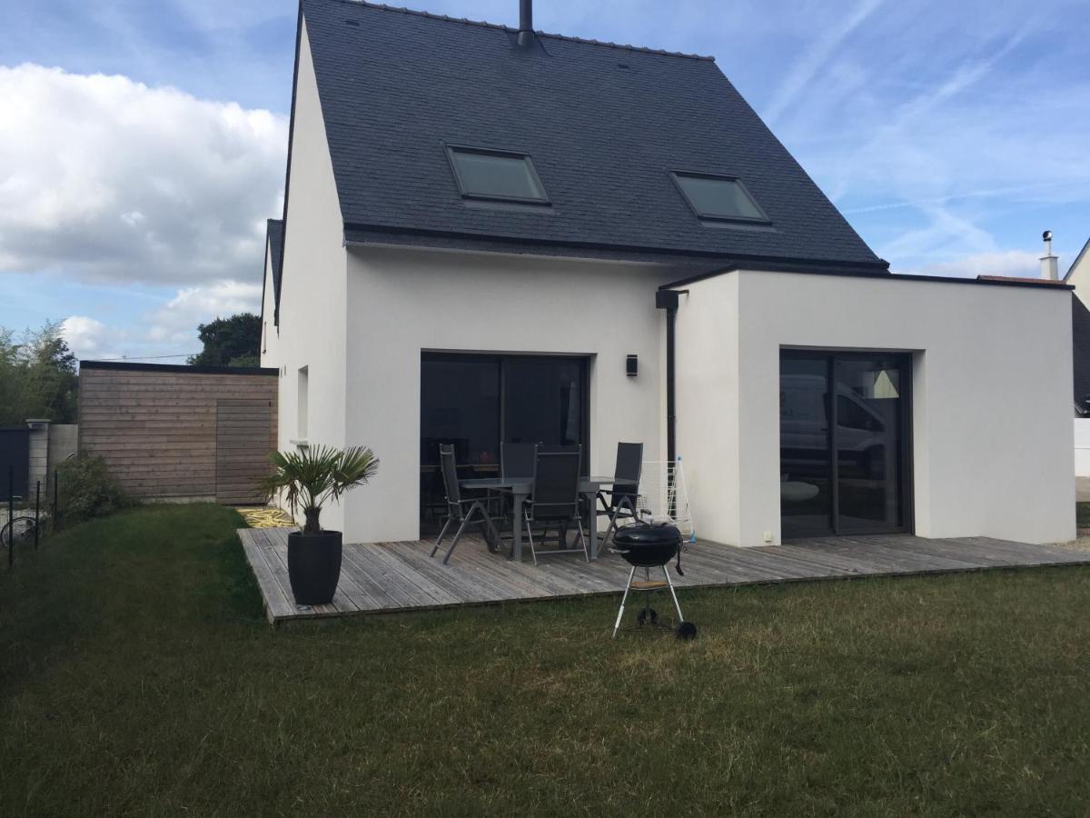 Agreable Maison Moderne Le Hézo Exterior foto